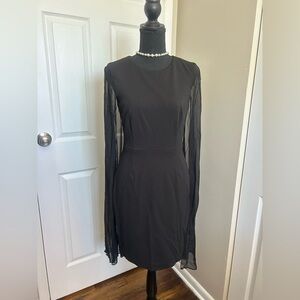 Calvin Klein Black Long Sheer Sleeve Cape Style Sleeve Dress 4 Small